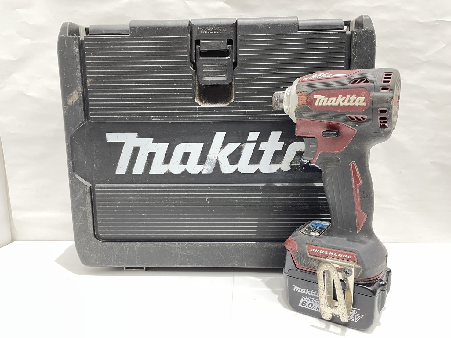 買取実績】マキタ インパクトドライバーTD161DGX 14.4V 6.0Ah 