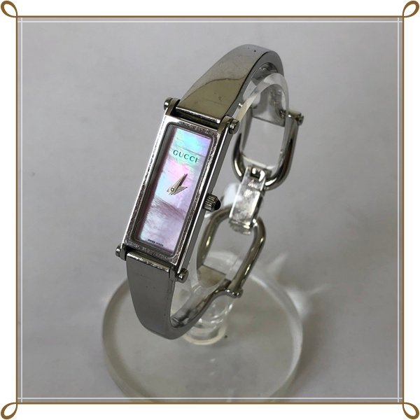 動作品 GUCCI 1500 L 腕時計 クオーツ ピンクシェル ステンレス グッチ