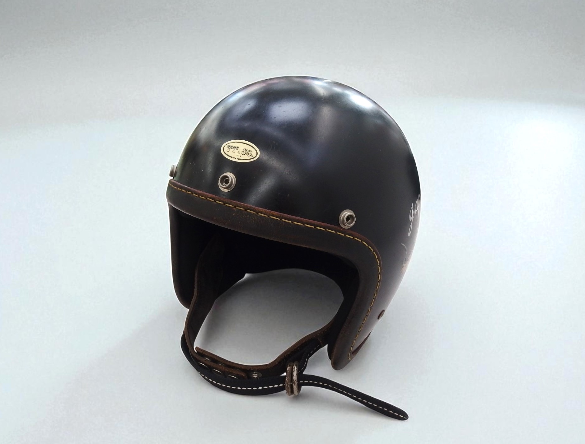 【TT＆CO. スーパーマグナム ディストーション シリアス ジェットヘルメット】をお売りいただきました。