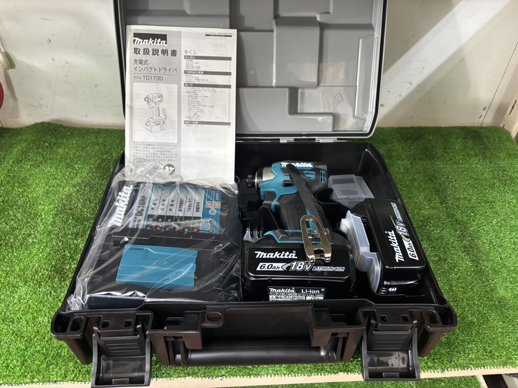 makita マキタ 充電式インパクトドライバ TD173DRGX 未使用品