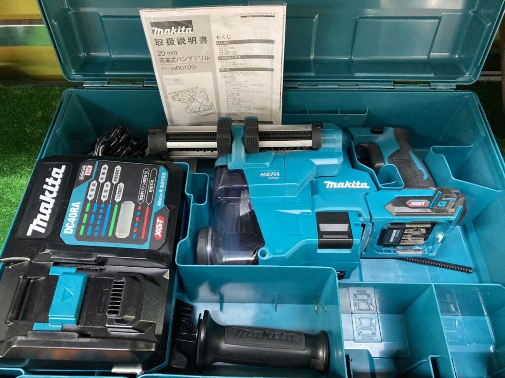 makita マキタ 20mm 充電式ハンマドリル HR010GZKV 中古品 