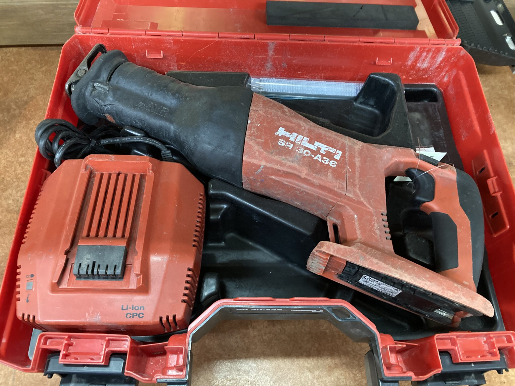 HILTI ヒルティ 充電式レシプロソー SR30-A36 中古品