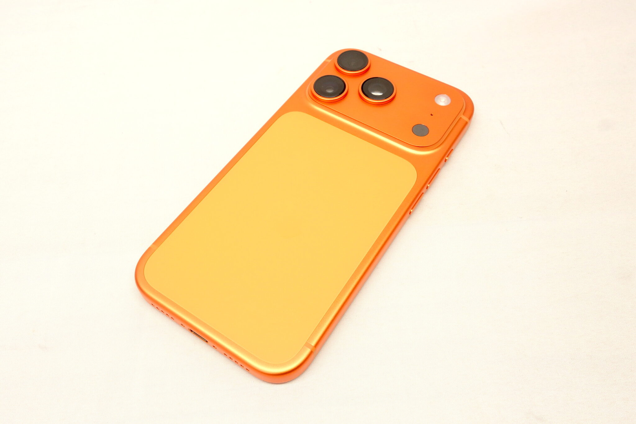 iPhone 17 Pro 256GB コズミックオレンジ △判定 】買取させていただき