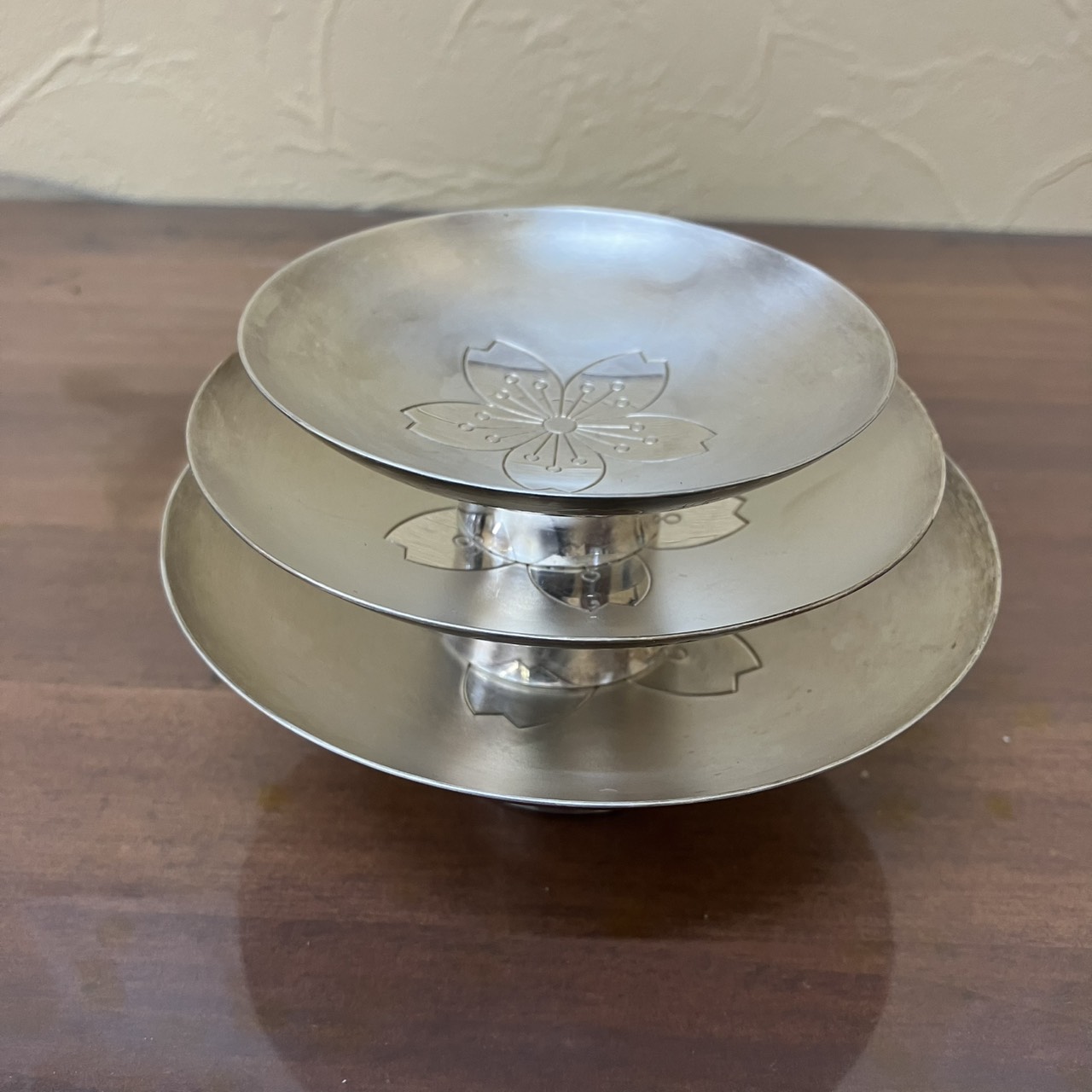 銀杯（純銀）3個まとめて 総重量約205g をお買取りしました