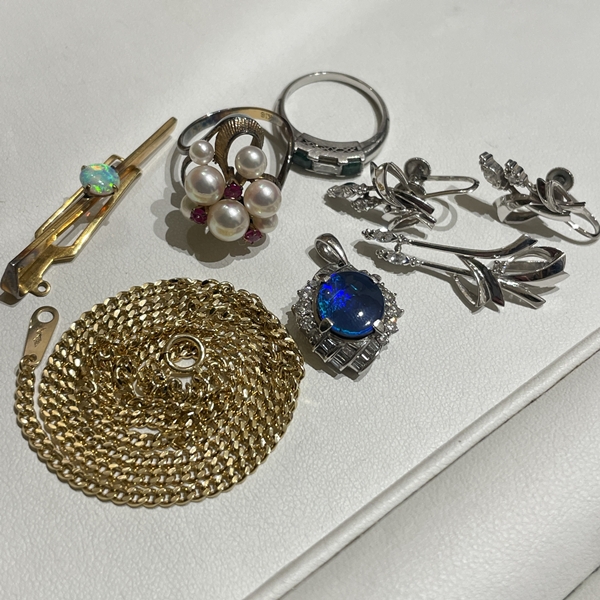K18 喜平ネックレス・ネクタイピン・パールリング、K14WG イヤリング・トップ、PM リング・Ptトップ 静岡市 貴金属買取