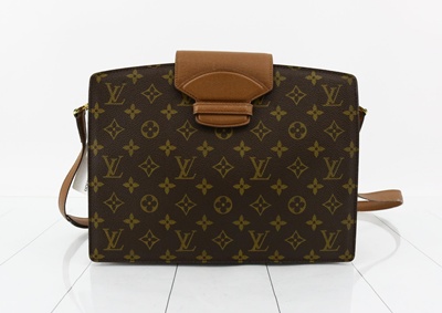 Louis Vuitton ルイヴィトン M51375 モノグラム　クルセル　ショルダーバッグをお買取り致しました♬