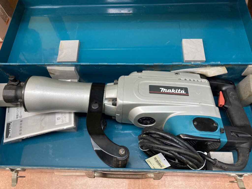 makita マキタ 電動ハンマ HM1304 中古品