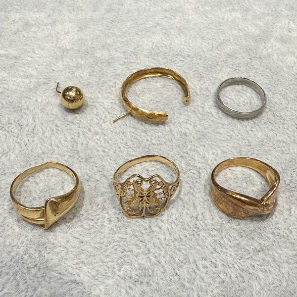 18金ピアス、18金指輪、pt900リング アクセサリー買取金額ご紹介