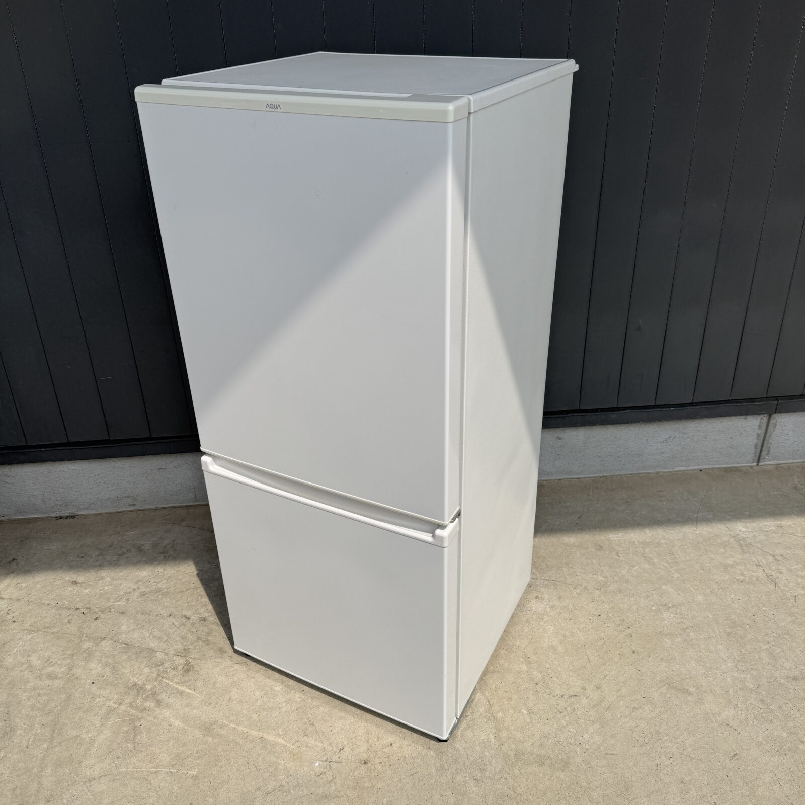 買取★AQUA 2ドア冷凍冷蔵庫 168L AQR-17J 2020年製