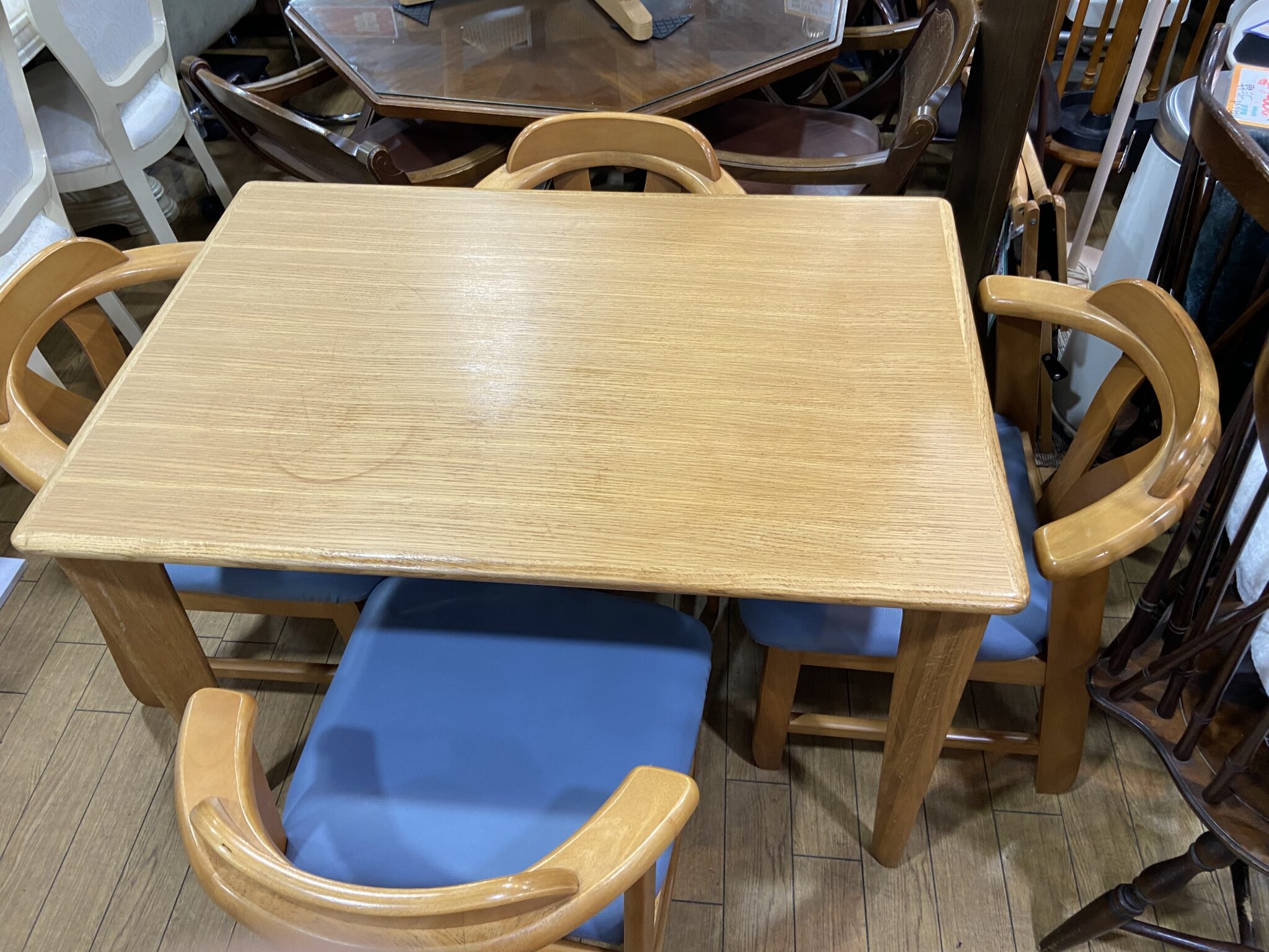 ダイニングセット入荷しました！