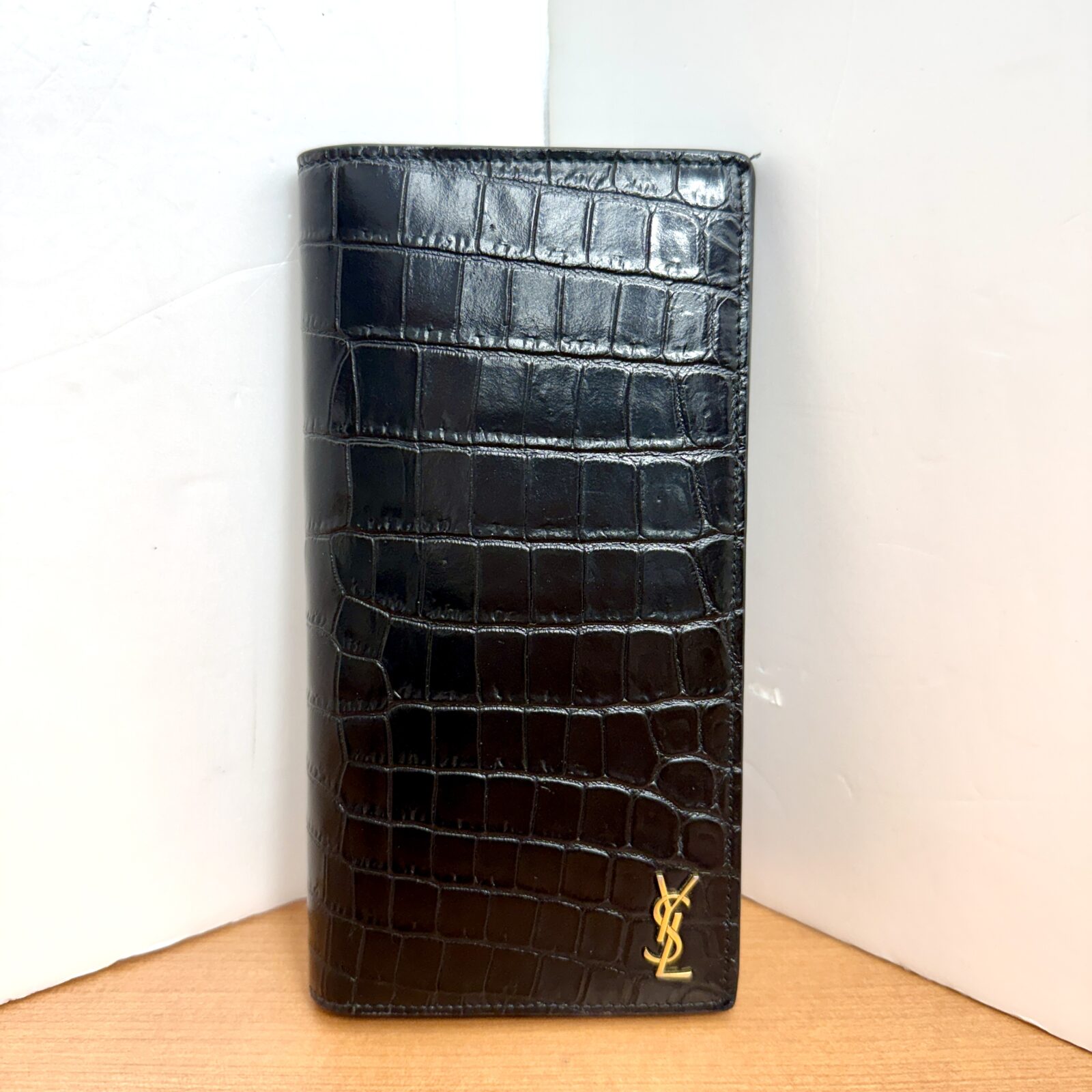 買取☆SAINT LAURENT クロコ型押し2つ折り長財布 ブラック