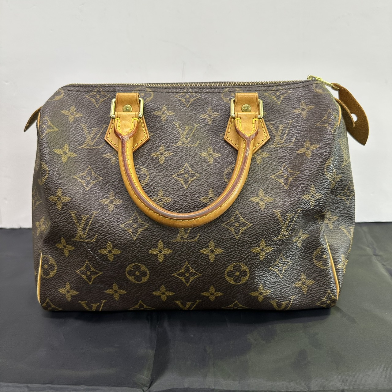 LOUIS VUITTON(ルイヴィトン) モノグラム スピーディ25