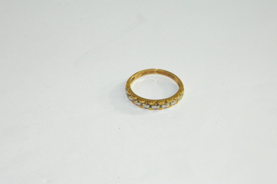 半田店 貴金属 指輪 ファッションリング プラチナ900 PT900 白金 K18 750 18金 イエローゴールド ダイヤモンド メレーダイヤ コンビ 壊れた指輪 曲がったリング 3.30g 買取させて頂きました。