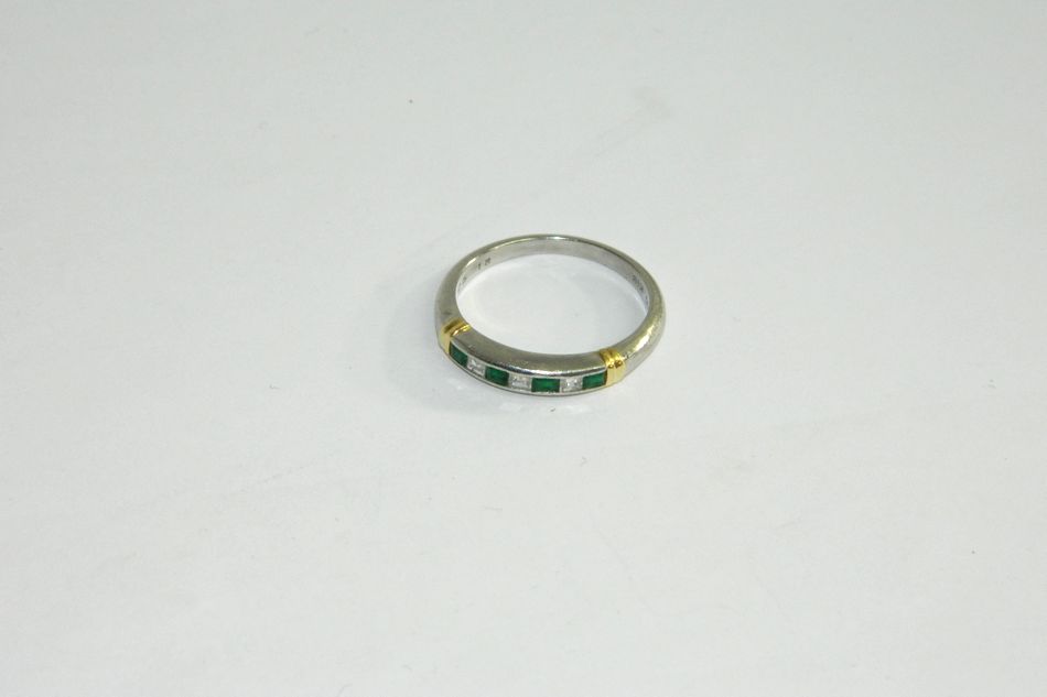 半田店 貴金属 指輪 ファッションリング プラチナ900 PT900 白金 K18 750 18金 イエローゴールド ダイヤモンド メレーダイヤ コンビ 色石 0.18CT 0.18カラット 4.50g 買取させて頂きました。