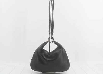 GUCCI グッチ  001 3341 3444 ワンショルダーバッグをお買取り致しました♬