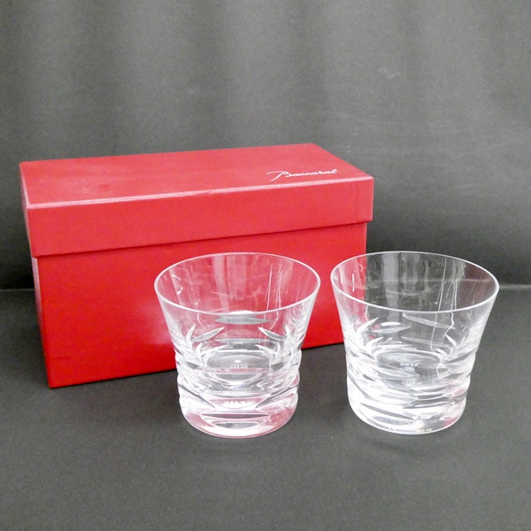 Baccarat バカラ ローラー グラス ペア イヤータンブラー 2012 箱有り をお買取致しました。