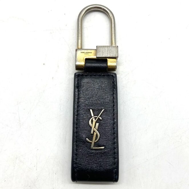 サンローラン キーリング キーホルダー アンティーク加工 未使用 SAINT LAURENT サンローラン タイニーカサンドラキーリング YSLロゴ