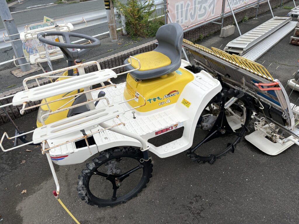 ISEKI イセキ さなえ 乗用4条植え田植機 Piccoro PP4 中古品