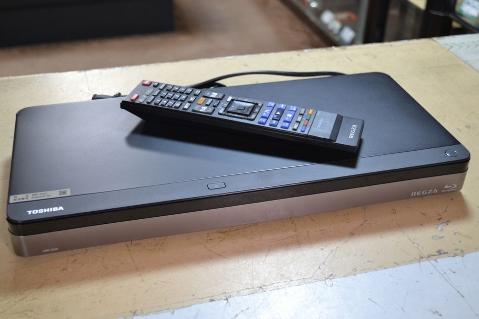 半田店 動作品 TOSHIBA REGZA BD ブルーレイディスクレコーダー DBR-T650 1TB 2016年製造 3番組同時録画 3チューナー搭載 東芝 レグザ 中古 USED品 買取させて頂きました。