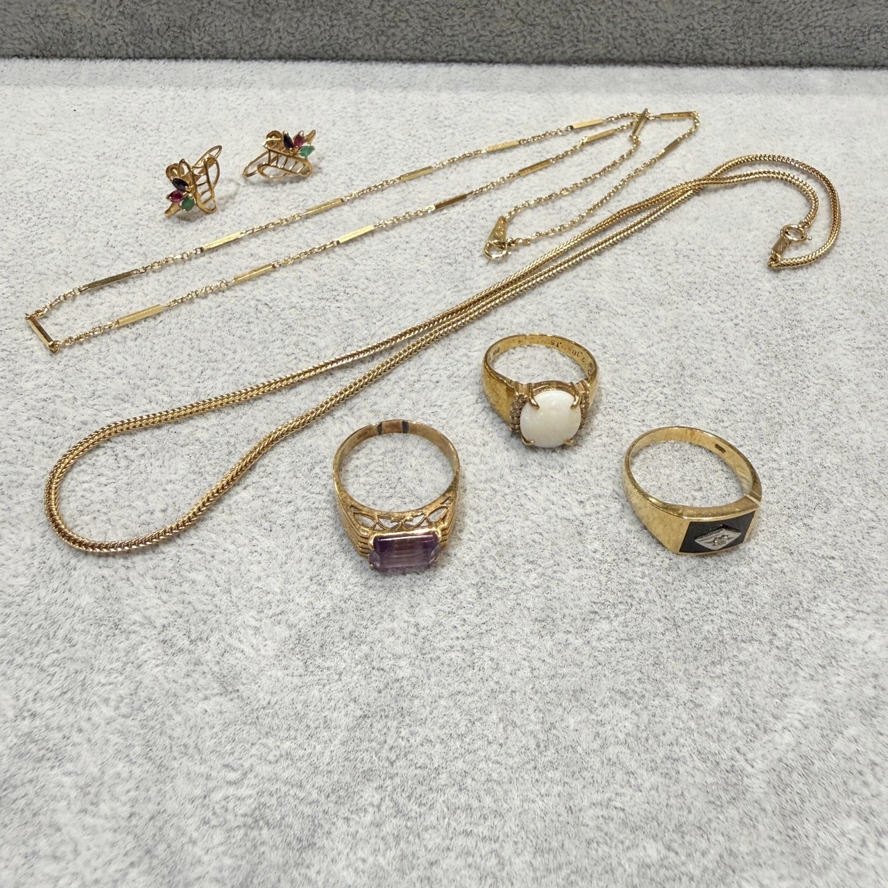 K18ネックレス・リング・イヤリングなど18金ジュエリーを高価買取!