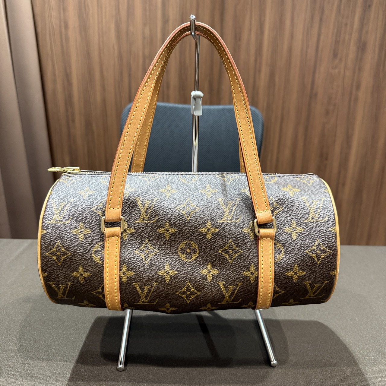ルイヴィトン モノグラム パピヨン26 M51386をお買取りしました!