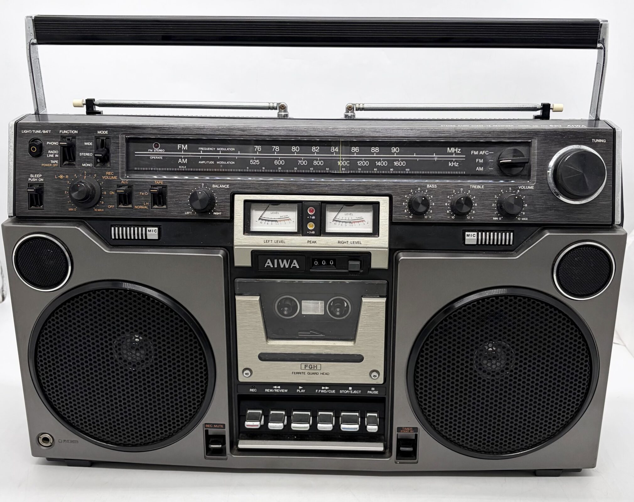 AIWA TPR-820 ステレオラジカセ - リサイクル＆買取専門のリサイクルマート
