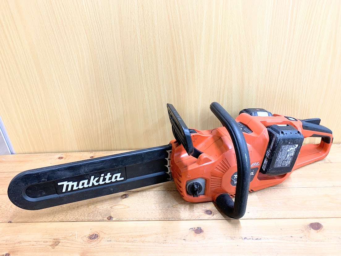 高く売る方法】makita(マキタ) 充電式チェンソー MUC353D バッテリー2