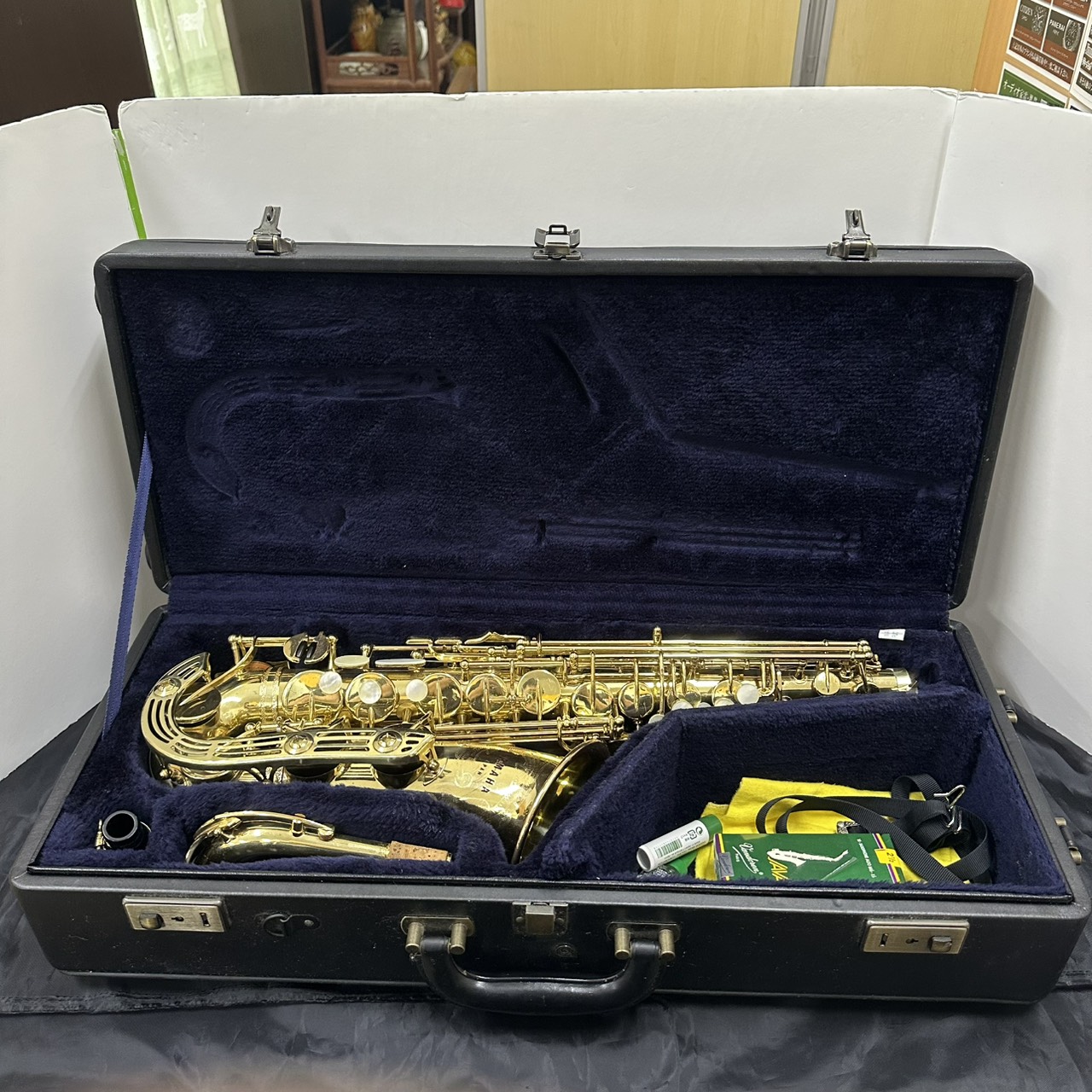 YAMAHA ヤマハ アルトサックス YAS-61