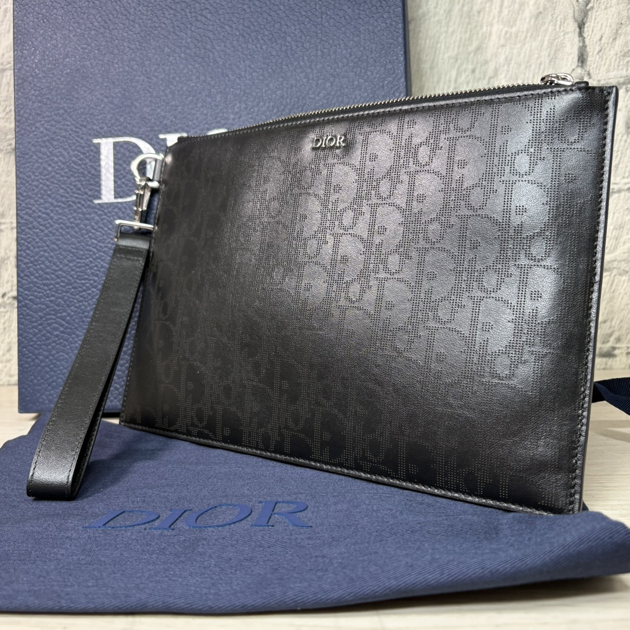Dior】ディオール オブリーク ギャラクシー クラッチバッグ をご紹介し