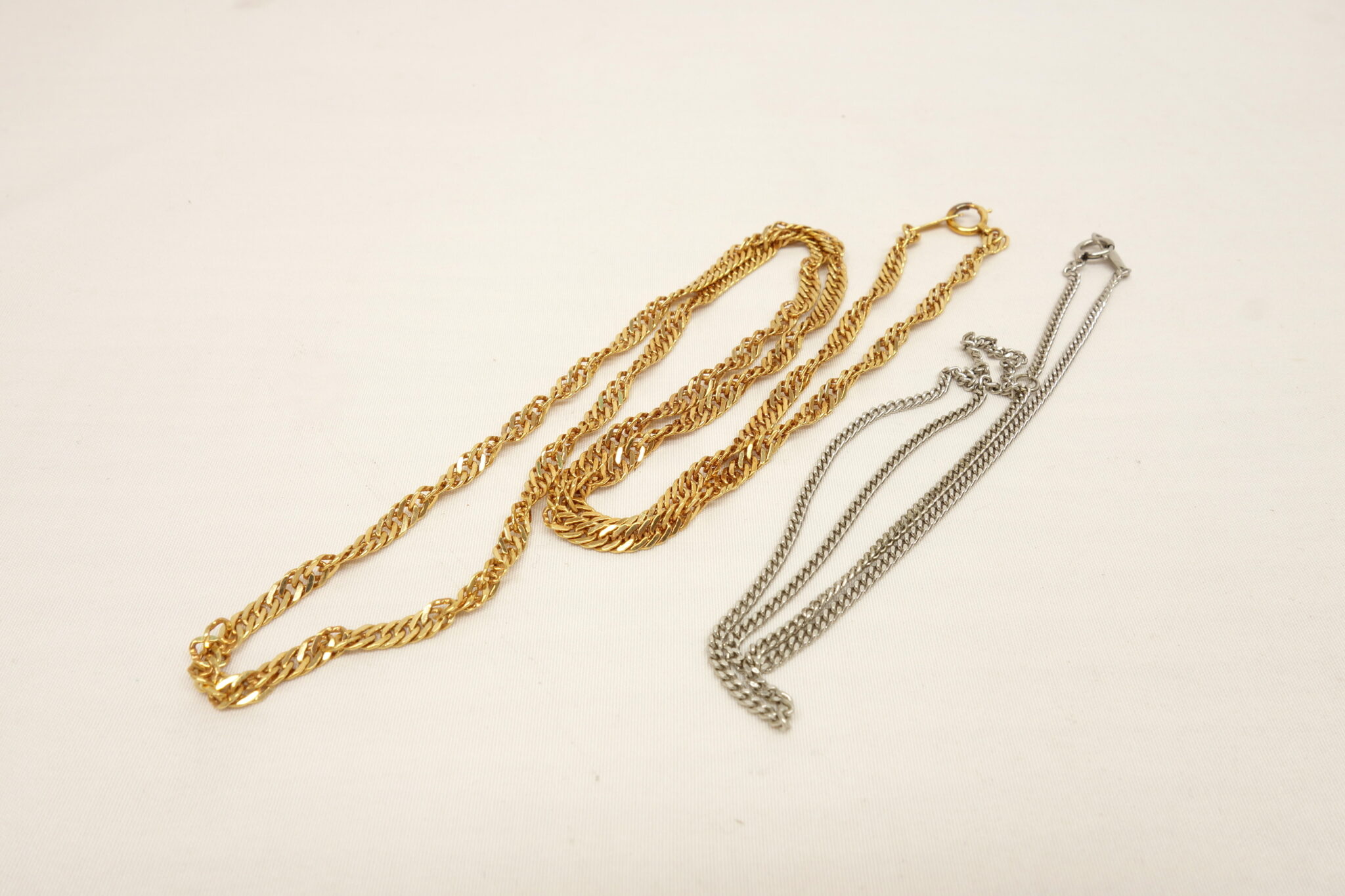 【 18金とプラチナのネックレス 】買取させていただきました！