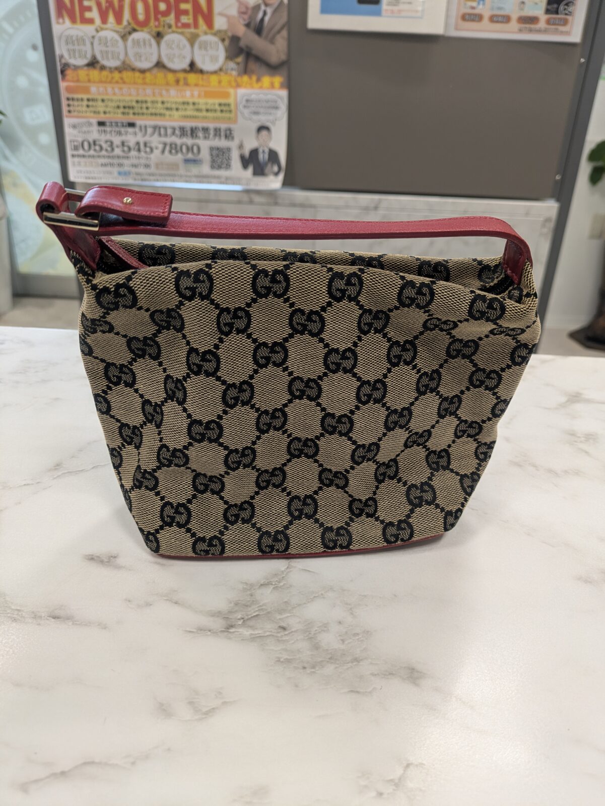 【GUCCI】グッチGGキャンバスハンドバッグ0391147を浜松市のお客様よりお買取いたしました。