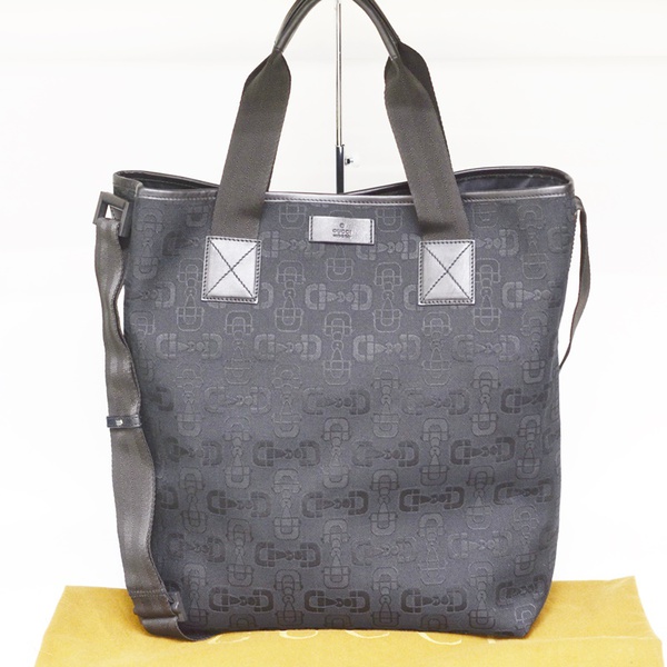 GUCCIバッグ
