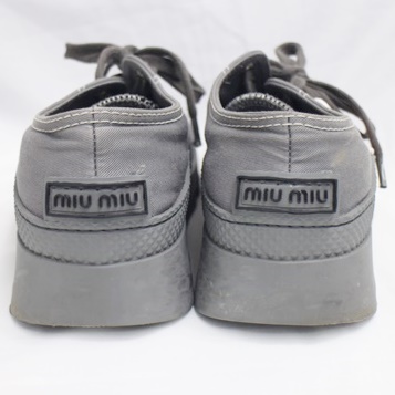 MIUMIU3.jpg