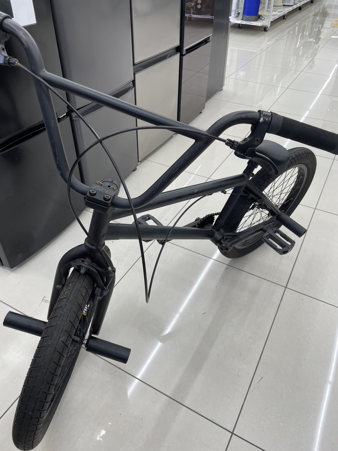 自転車 ファットバイク 20インチ 7段変速ギア付き 前後ディスク