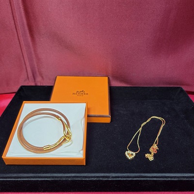 エルメスバングル、Diorブレスレットandネックレス