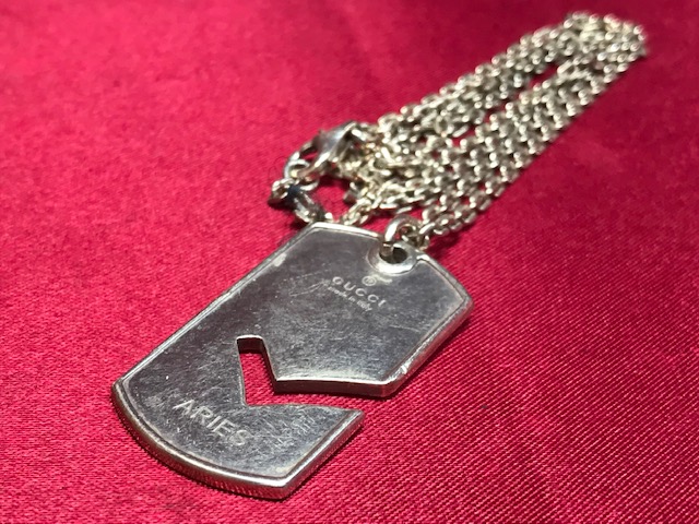 グッチ】925シルバー ARIES アリエス プレートネックレスのお買取り