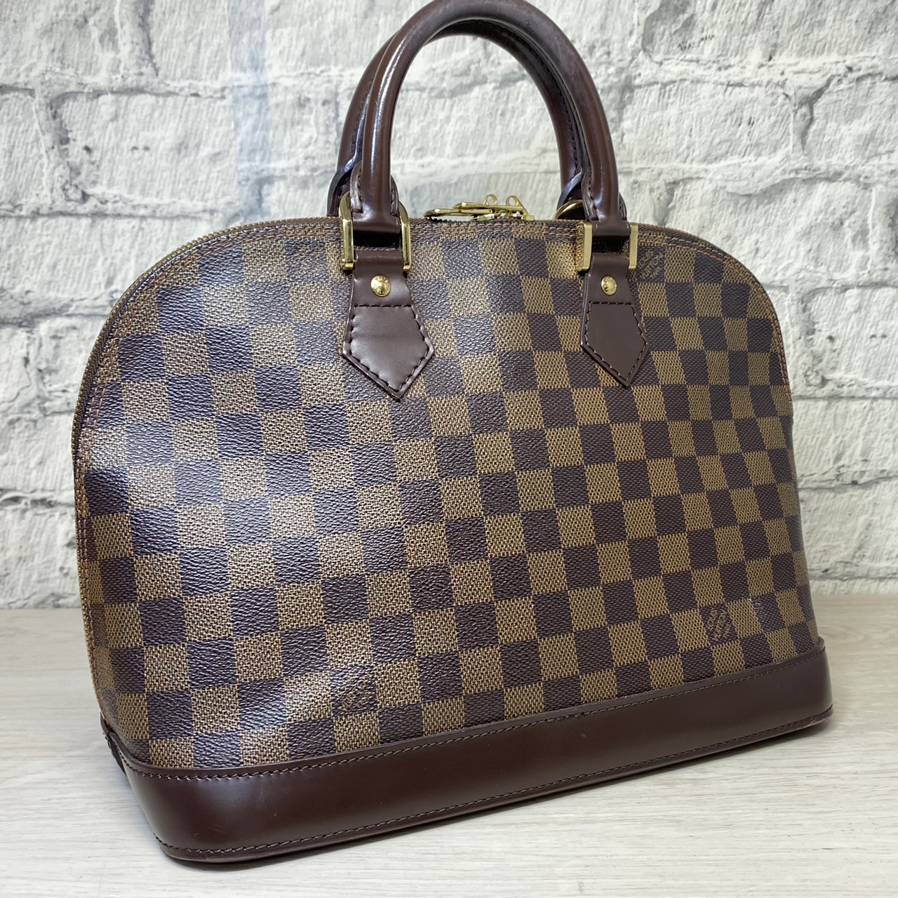 Louis Vuitton ダミエ・エベヌ ハンドバッグ 【公式通販】