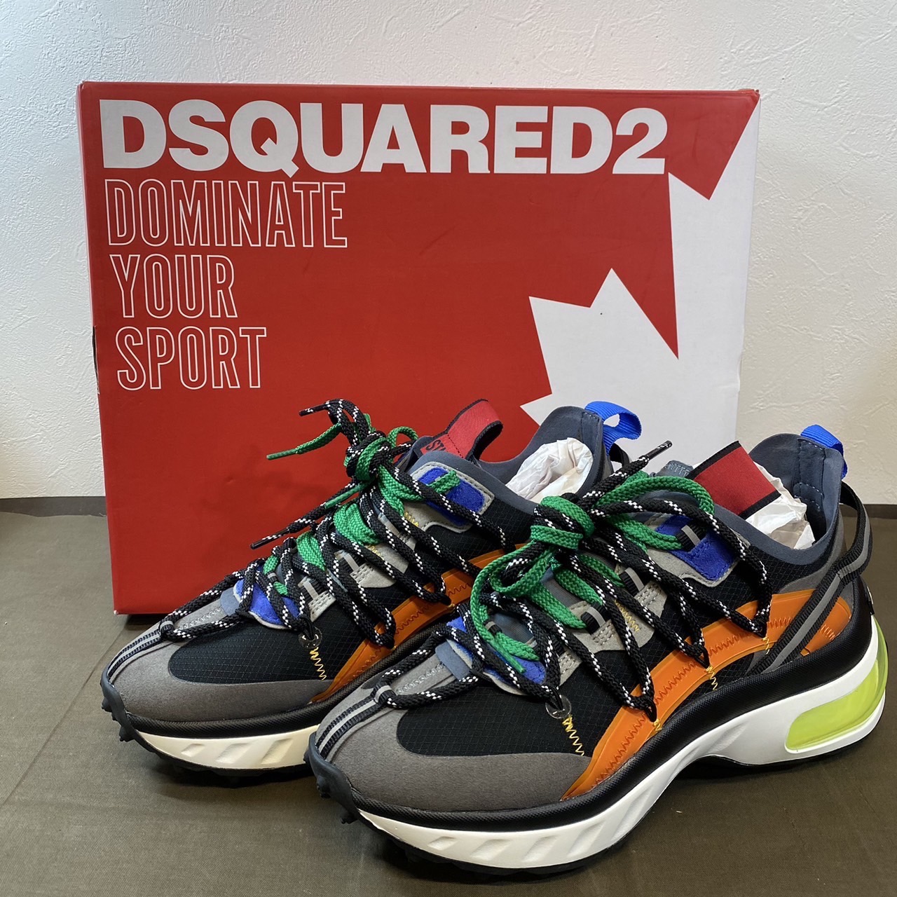 DSQUARED2】 DSQUARED2 ディースクエアード BUBBLE バブル S82SN0152 DSQUARED2】 DSQUARED2 ディースクエアード BUBBLE バブル S82SN0152