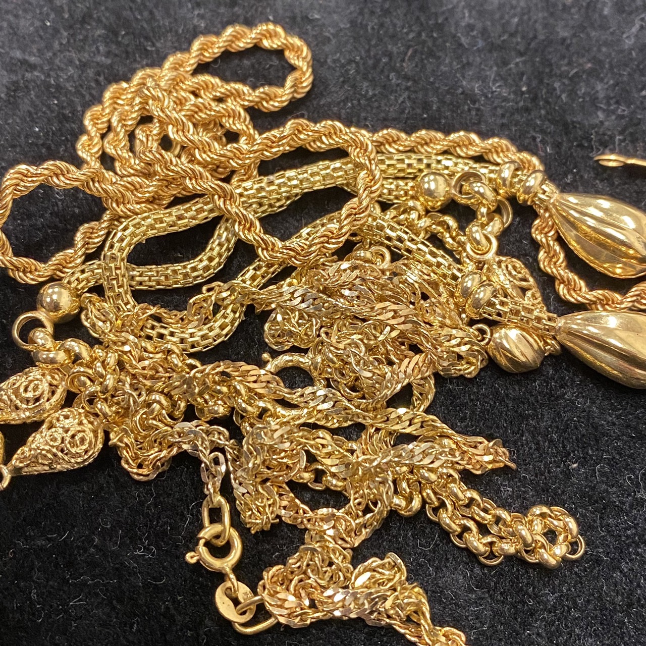ゴールド　アクセサリーまとめ売り　2kg 以上 01bb0b217e3d4fbb1ab40995e1aa5f