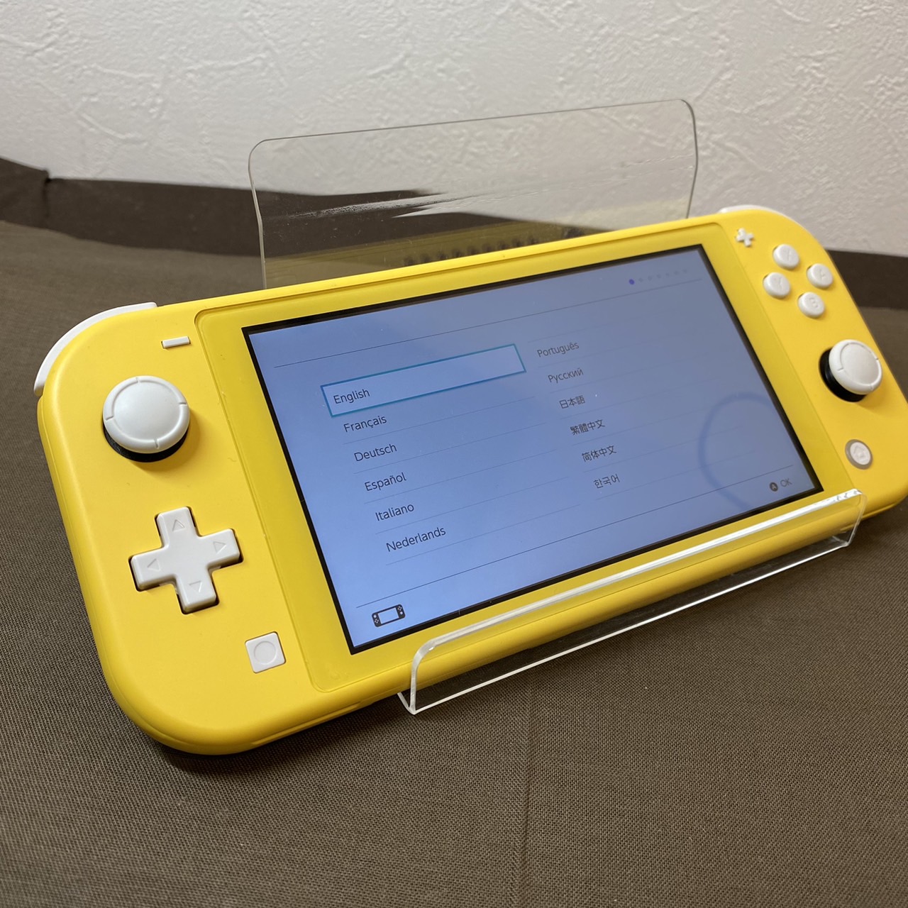 Switch】ニンテンドー Switch Light ゲーム機 買取価格をご紹介します 