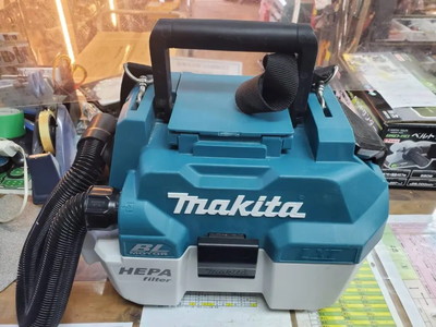 2022年6月7日】 makita マキタ 乾湿両用 充電式集じん機 VC750D 中古品 
