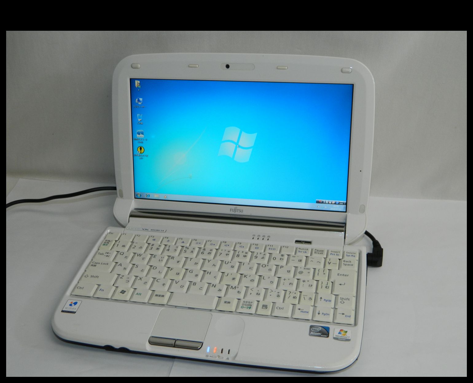 ノートパソコン LIFEBOOK MH380/1A
