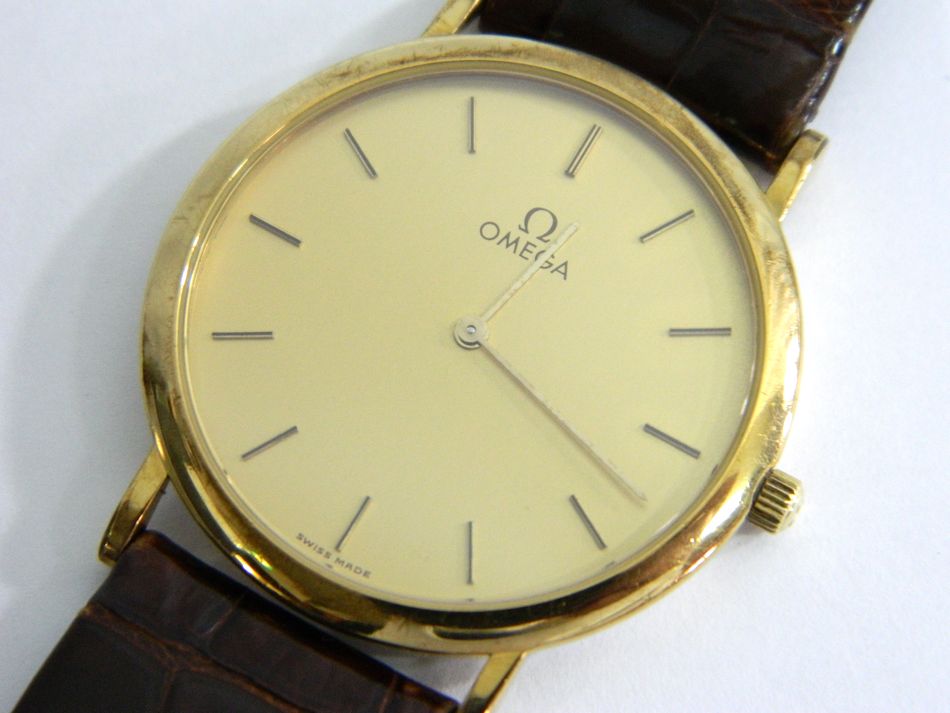 半田店 動作品 OMEGA オメガ DeVille メンズ 腕時計 クォーツ 2針