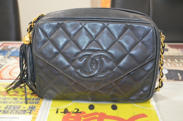 CHANEL マトラッセ フリンジ チェーンショルダー ブラックをお