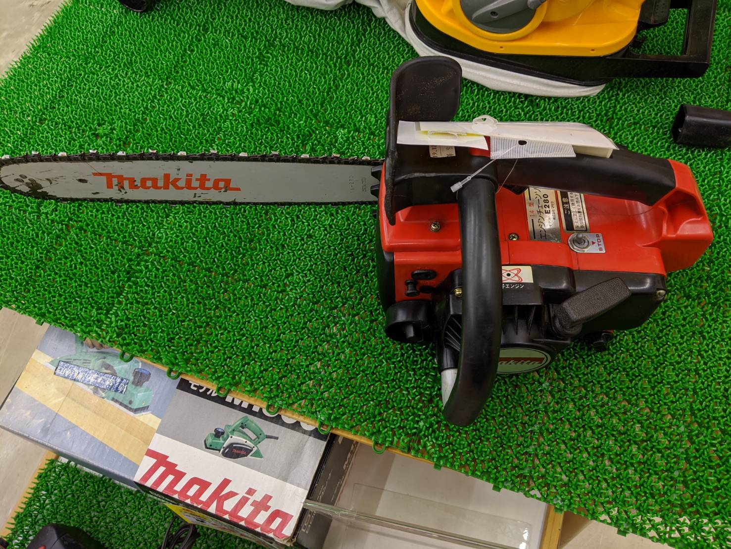 makita マキタ エンジンチェンソー E280 電動工具】を買取致しました 