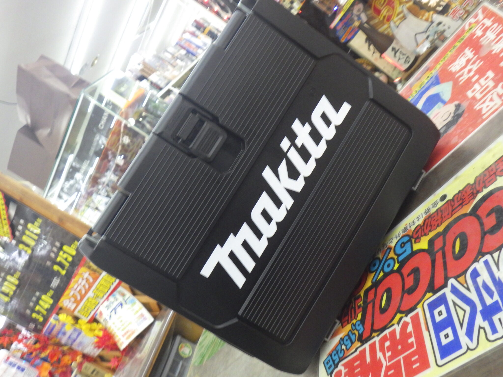 買取商品「 マキタ 充電式インパクトドライバ TD171DRGX B 18V 6.0Ah 