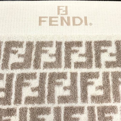 FENDI フェンディ　ズッカ柄　タオルケット4.jpg