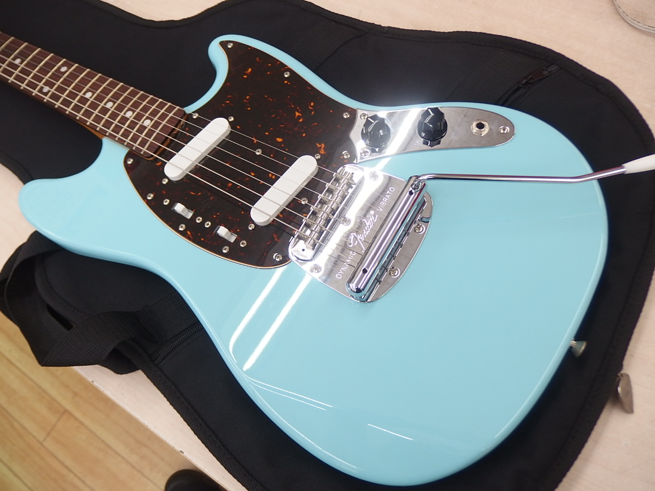Fender Japan MUSTANG】北九州市門司区のお客様よりフェンダー Fender Japan MUSTANG】北九州市門司区のお客様よりフェンダー