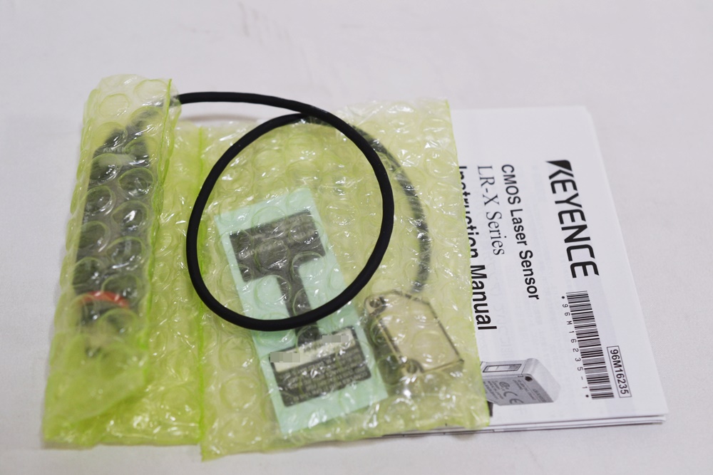 キーエンス CMOSレーザセンサ (コネクタタイプ) LR-X100C 買取 キーエンス CMOSレーザセンサ (コネクタタイプ) LR-X100C 買取