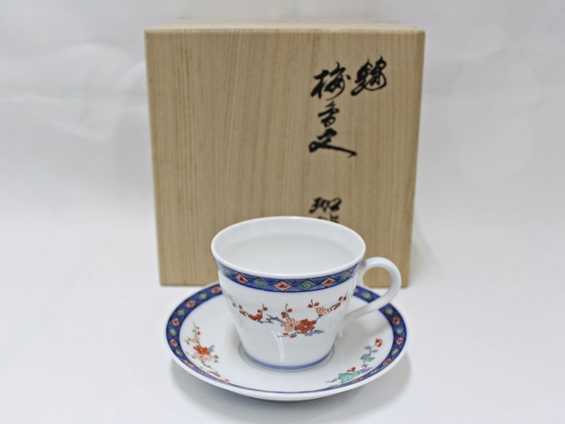 十四代 酒井田 柿右衛門 珈琲椀 コーヒーカップ を買取しました！